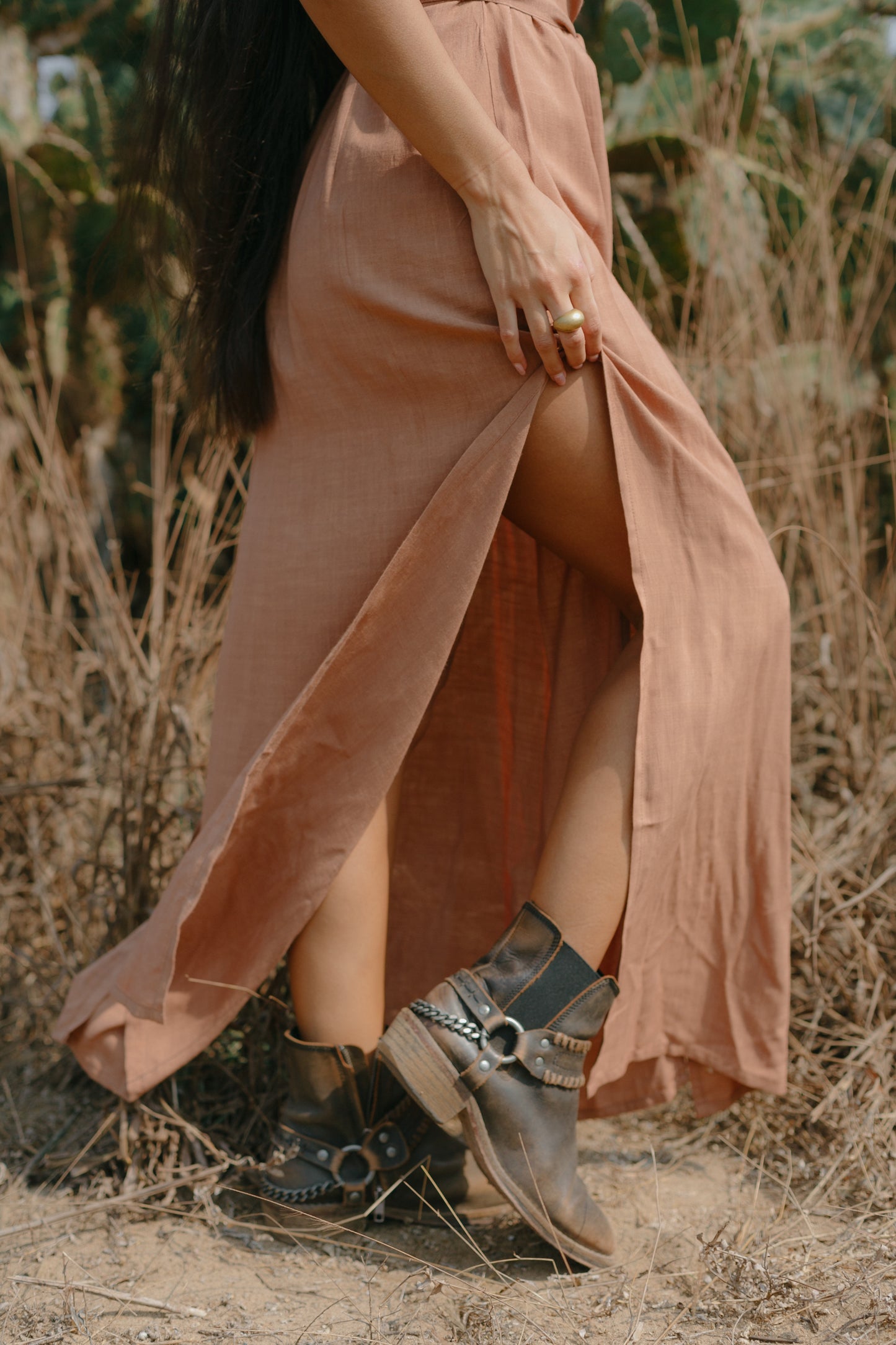 The Mila Dress Dusy light brown